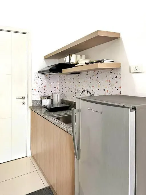 1-Bedroom Condo In Las Pinas In Sm Southmall 马尼拉