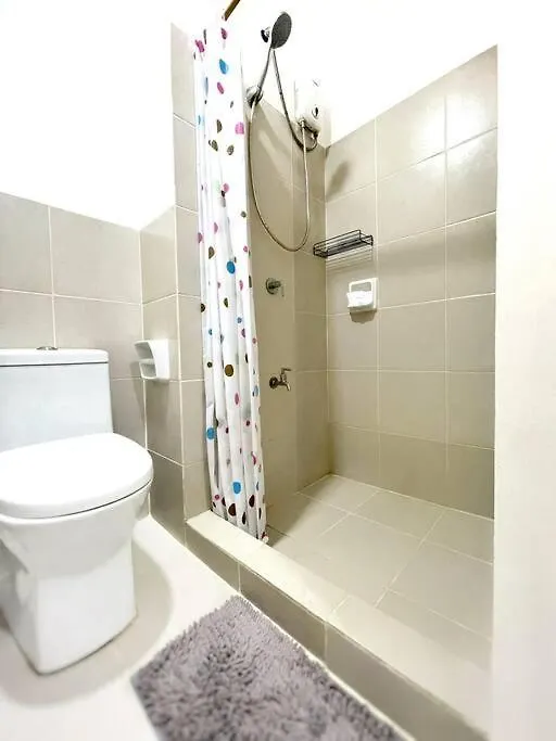 1-Bedroom Condo In Las Pinas In Sm Southmall Manila 0*,
