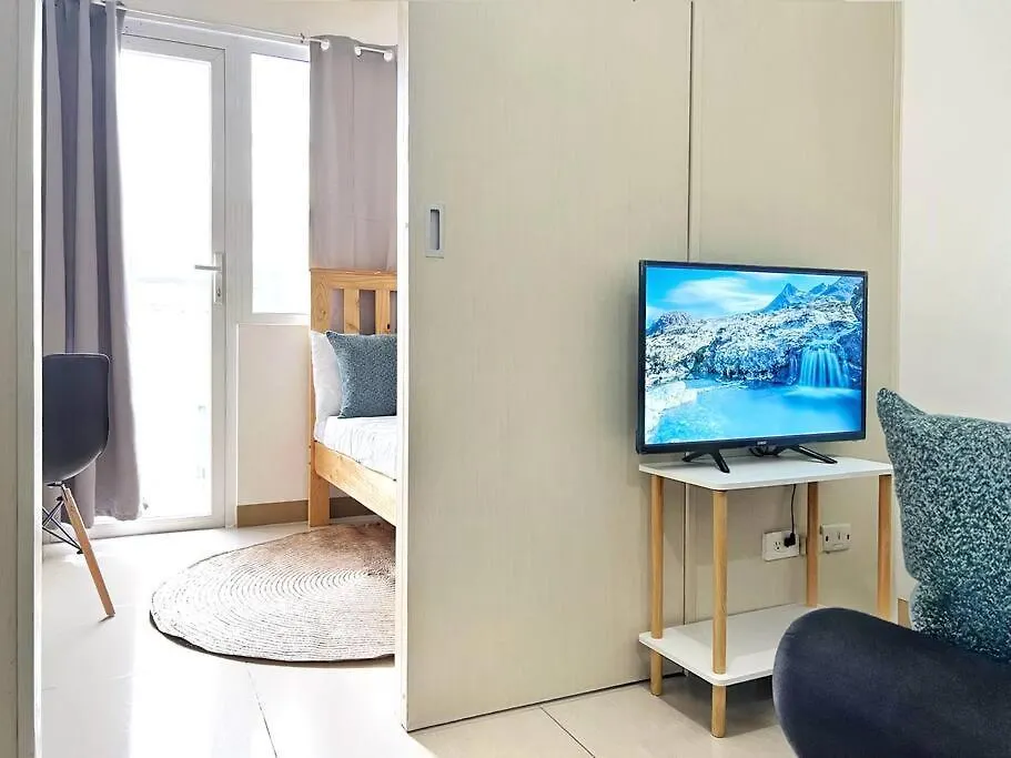 1-Bedroom Condo In Las Pinas In Sm Southmall Manila